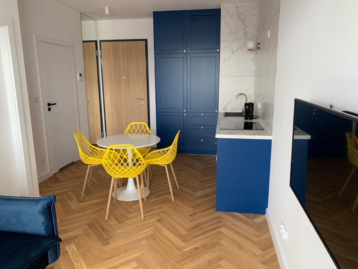 Apartamenty Wola Goleszowska Varsavia Esterno foto