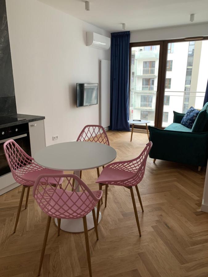 Apartamenty Wola Goleszowska Varsavia Esterno foto