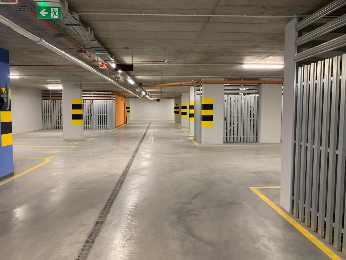 Apartamenty Wola Goleszowska Varsavia Esterno foto