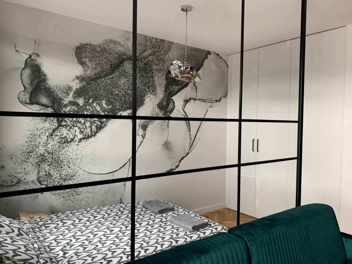Apartamenty Wola Goleszowska Varsavia Esterno foto