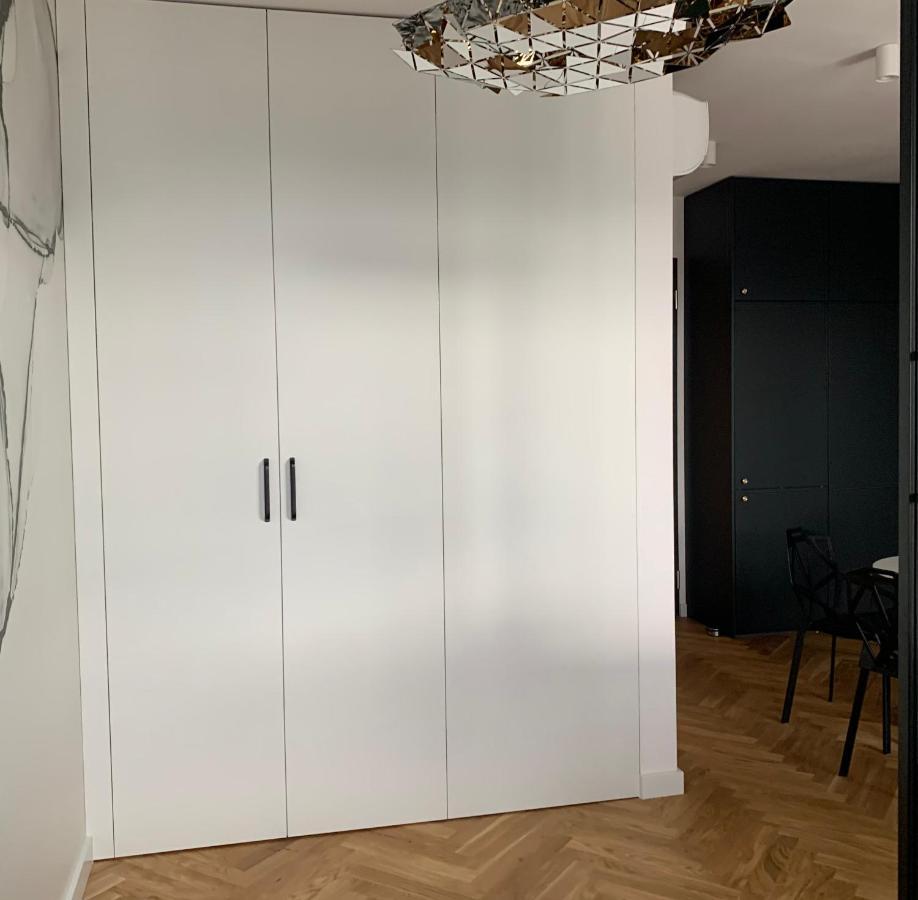 Apartamenty Wola Goleszowska Varsavia Esterno foto