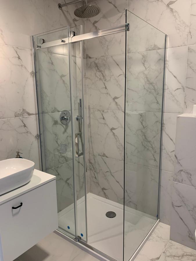 Apartamenty Wola Goleszowska Varsavia Esterno foto